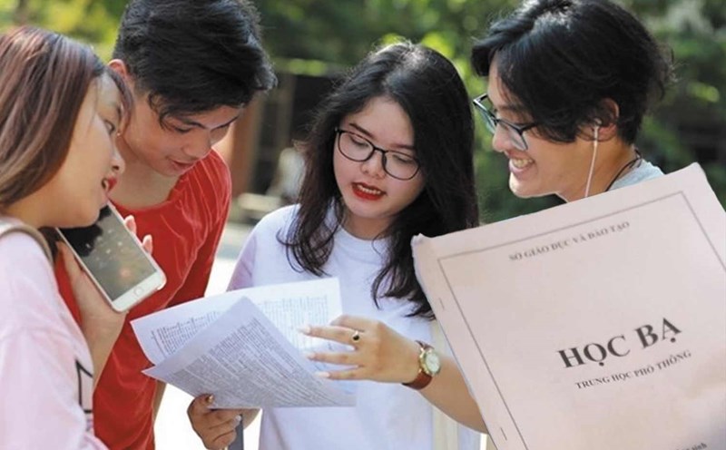 Universities stop considering transcripts: Students are both happy and worried