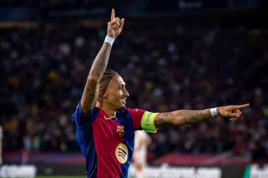 Raphinha lập hat-trick trong chiến thắng 4-1 trước Bayern. Ảnh: FC Barcelona