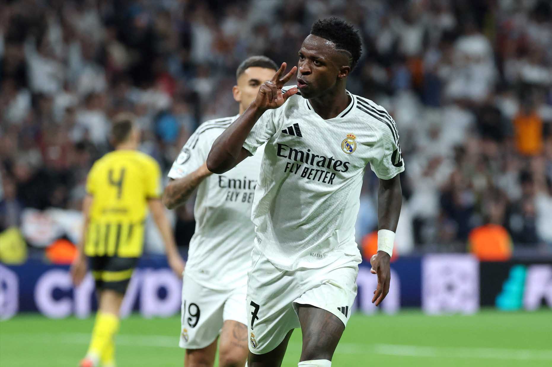 Cú hat-trick của Vinicius đã khiến niềm vui của hàng vạn Madridista trên khắp khán đài Bernabeu trở nên bất tận. Ảnh: Real Madrid CF