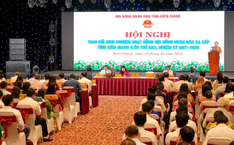 Resolutions passed, when well implemented, will greatly contribute to promoting socio-economic development. Photo: Xuan Nhi