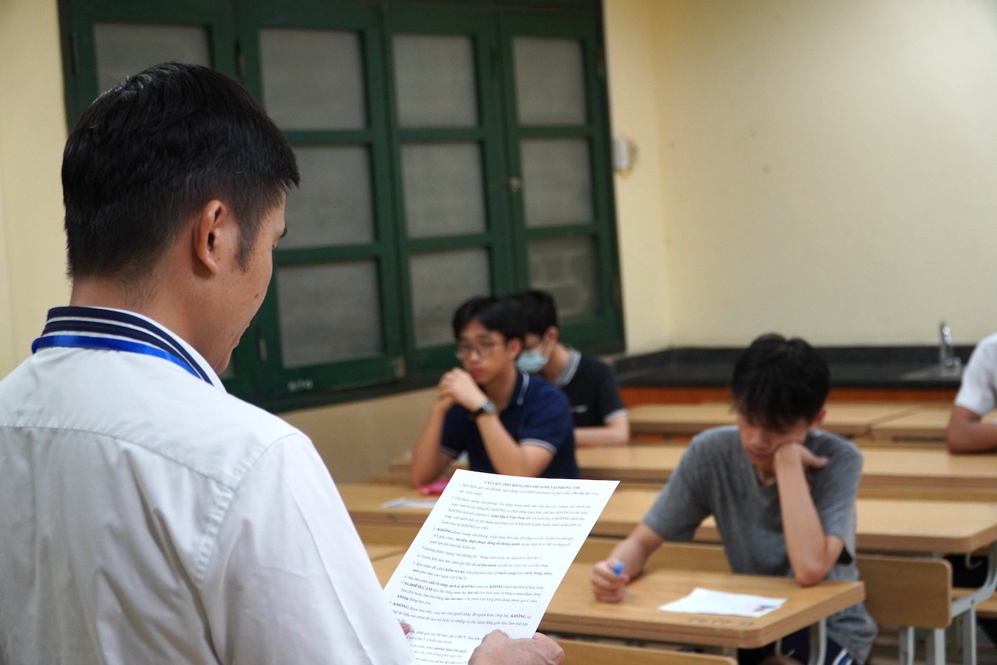 Ministry of Education and Training withdraws proposal to exempt tuition fees for teachers' children. Photo: Van Trang