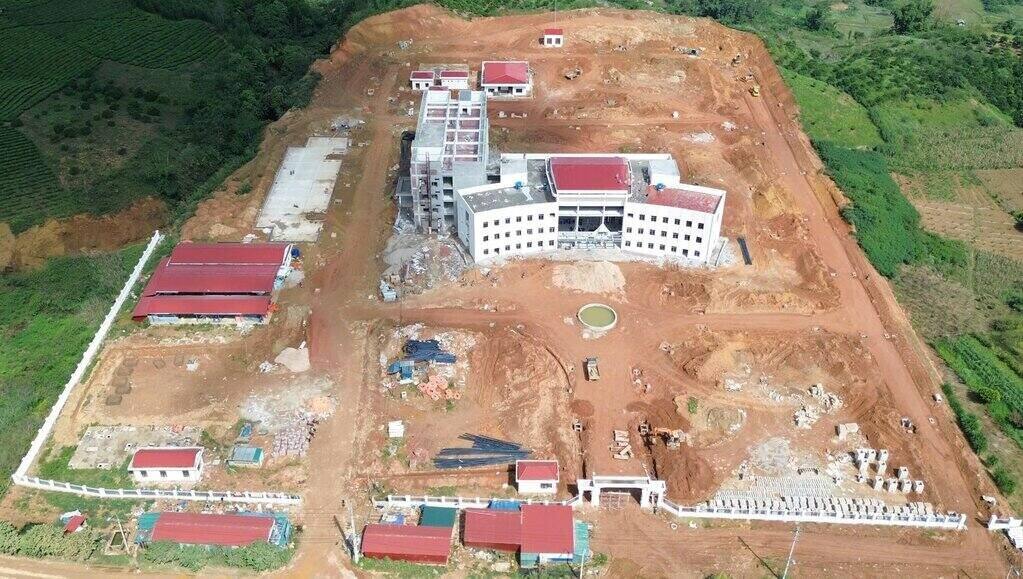 Overview of Van Ho District General Hospital project. Photo: Dang Tinh