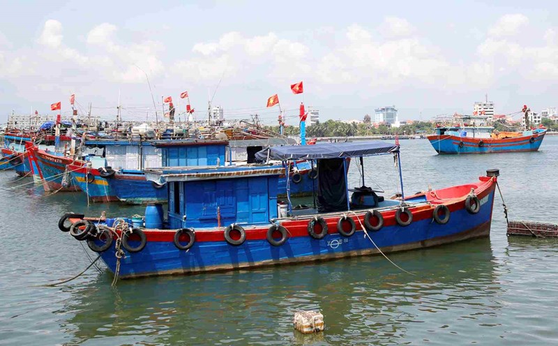 Quang Binh province strictly handles fishing boats that cross the border (illustrative photo). Photo: Cong Sang