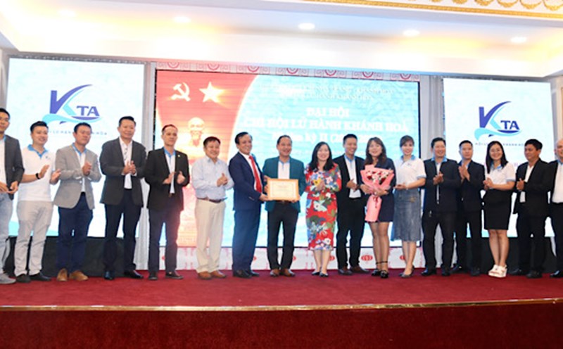 Building sustainable green development of Nha Trang - Khanh Hoa tourism is the task set for the Executive Committee of Khanh Hoa Travel Association for the 2024-2029 term. Photo: Linh