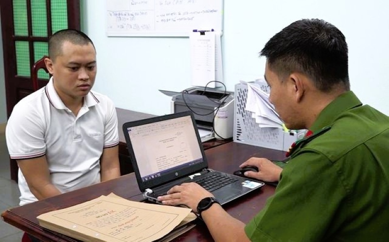 Doi tuong Tuan tai co quan cong an Quang Nam. Anh: CACC