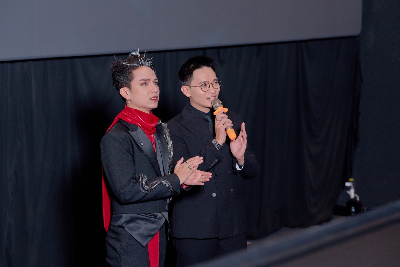 Neko Le (red scarf) returns to music after her brother's show. Photo: Artist.