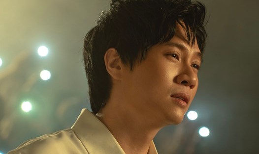 Vương Anh Tú đóng trong MV của mình. Ảnh: Nghệ sĩ