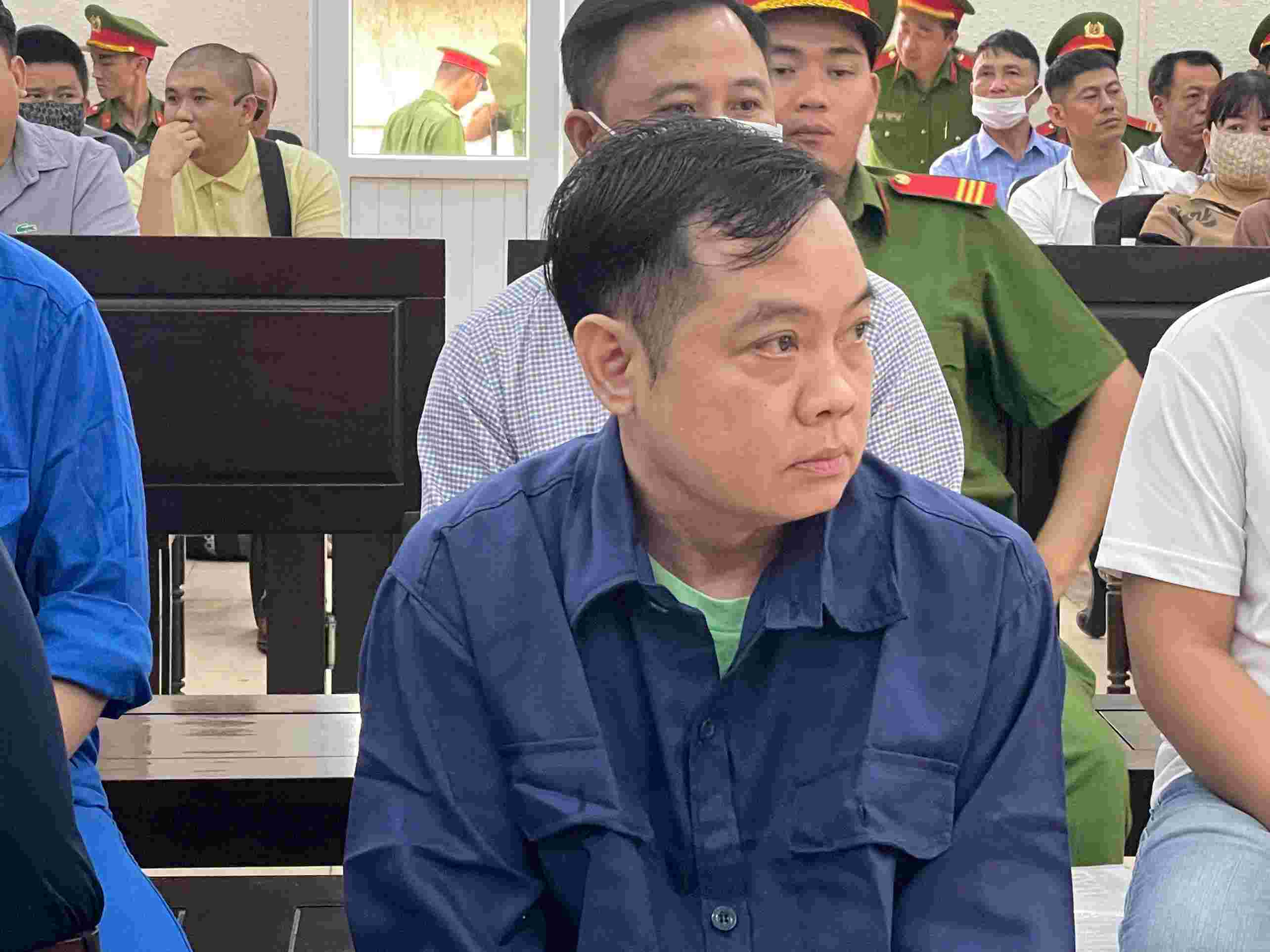 Karaoke fire kills 32 people: Bar owner recommended 5-6 years in prison. Photo: Dinh Trong