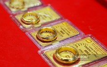 Cập nhật giá vàng chốt phiên 26.10: Đà tăng mạnh