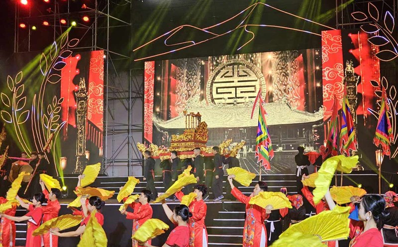 Binh Lieu jubilantly opens its festival, expecting to welcome 250,000 tourists. Photo: Doan Hung
