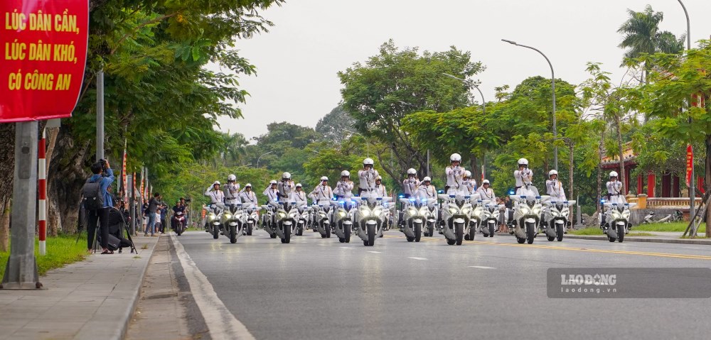 Hoi thi nam nay co nhieu noi dung phong phu nhat tu truoc den nay, voi 3 mon thi dau thuoc Dai hoi khoe, gom: chay ung dung, chien si Cong an khoe va bong da nam 7 nguoi; 9 noi dung thi ban sung va 9 noi dung thi dieu lenh, quan su, vo thuat CAND. 