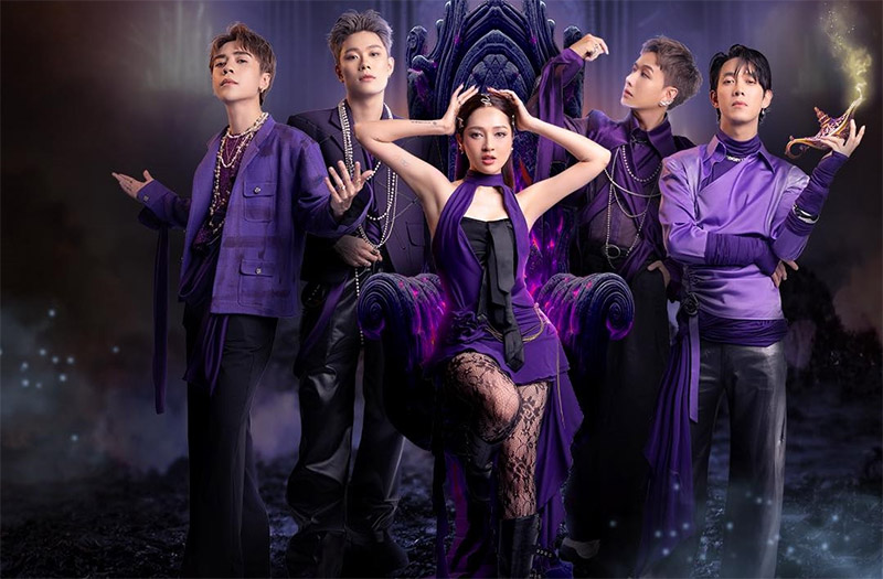 The performance "Let Him Leave" by Say Hi Brother. Photo: Producer