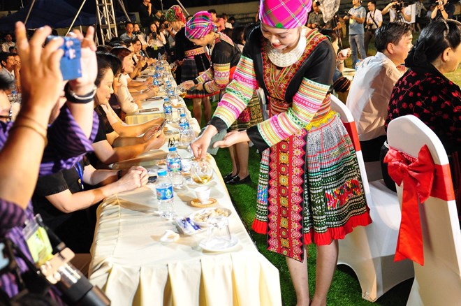 The tea party on the misty mountain top will take place on the evening of October 26. Photo: Thanh Chi