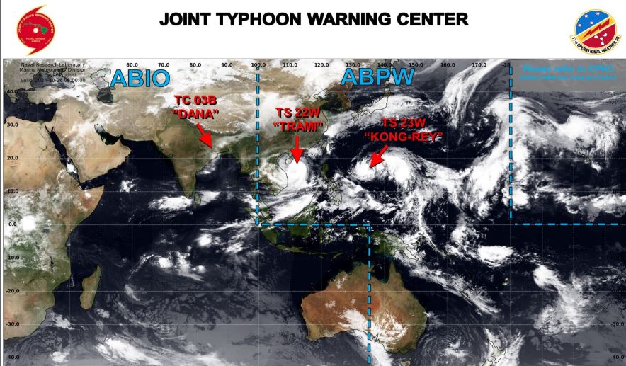 Vi tri hien tai cua bao Tra Mi. Anh: JTWC