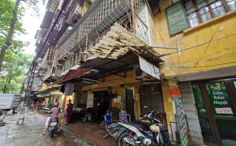 A corner of Nghia Do apartment building (Cau Giay district, Hanoi). Photo: Thu Giang