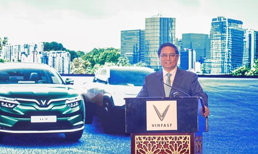 Thủ tướng Chính phủ Phạm Minh Chính tham dự sự kiện trưng bày và giới thiệu xe Vinfast. Ảnh: VGP