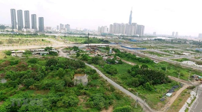 Đối với phần diện tích đất nông nghiệp vượt hạn mức giao đất nông nghiệp thì không được bồi thường về đất nhưng được xem xét hỗ trợ. Ảnh: Anh Phú