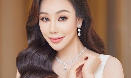 Ca sĩ Hồ Quỳnh Hương khởi xướng làm liveshow tri ân nhà giáo Việt Nam. Ảnh: NVCC