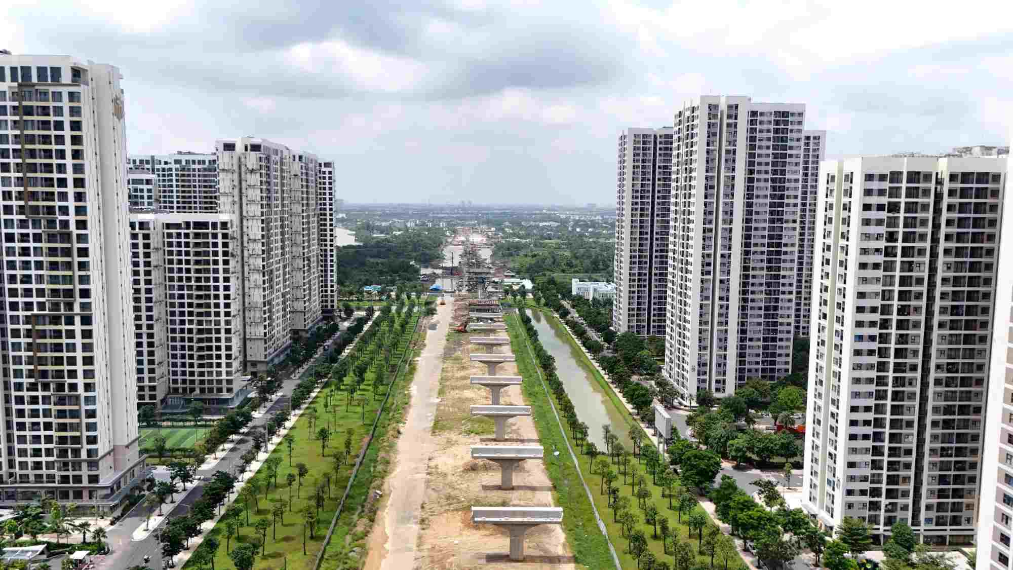 Construction site of Ring Road 3 project through Thu Duc City (HCMC). Photo: Minh Quan