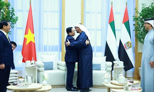Thủ tướng Chính phủ Phạm Minh Chính và Tổng thống UAE Sheikh Mohammed bin Zayed Al Nahyan. Ảnh: VGP