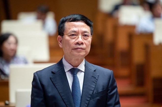Minister of Information and Communications Nguyen Manh Hung said he will limit the appearance of celebrities with nonsense and offensive content on cyberspace. Photo: Pham Thang/QH
