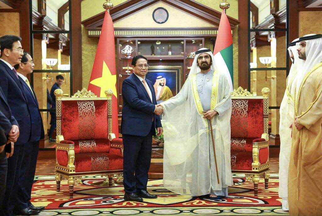 Thu tuong Chinh phu Pham Minh Chinh va Pho Tong thong kiem Thu tuong UAE Sheikh Mohammed bin Rashid Al Maktoum. Anh: VGP