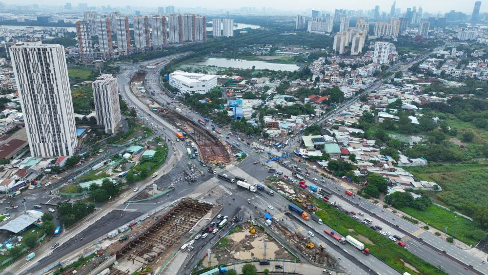 Southern weather has intermittent sunshine. Photo: Anh Tu