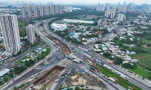 Thời tiết Nam Bộ ngày nắng gián đoạn. Ảnh: Anh Tú