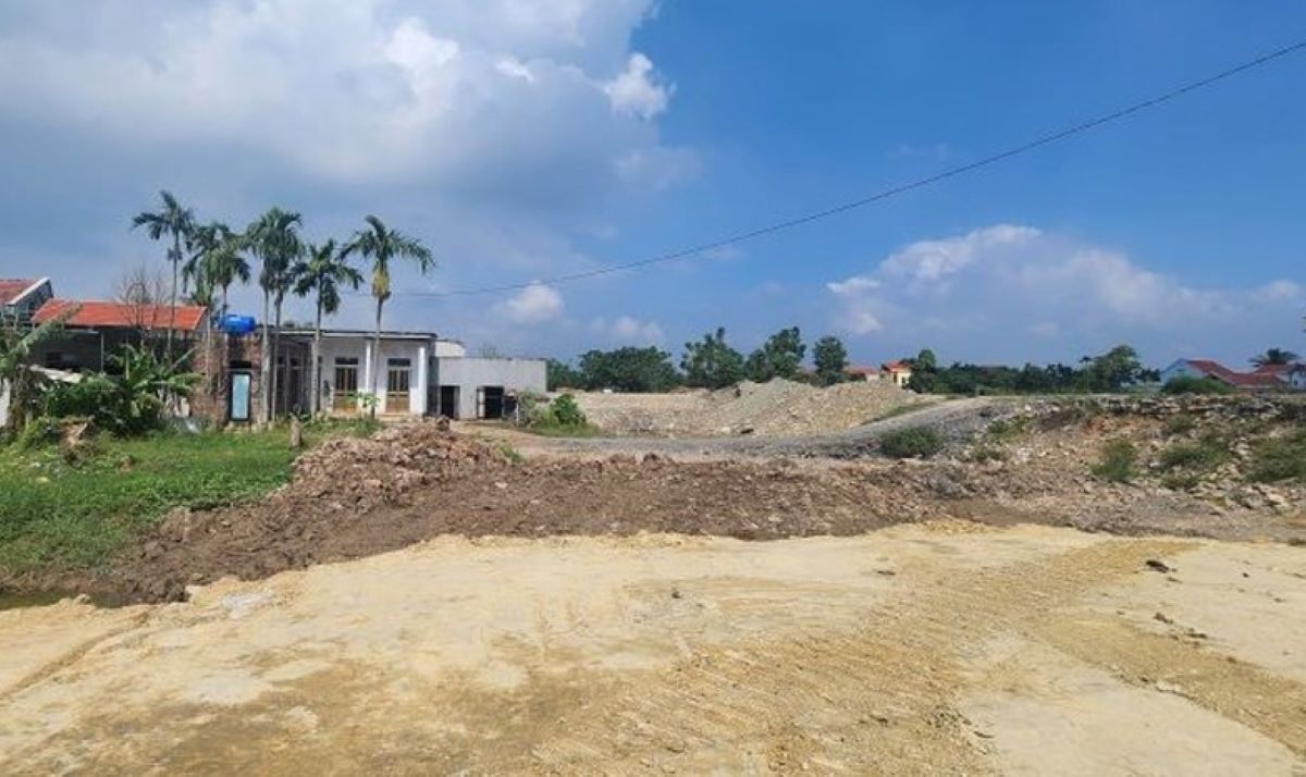 The trillion-dollar project in Thanh Hoa is still in disarray. Photo: Tran Lam