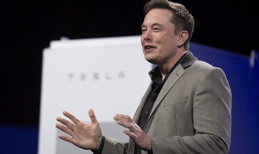 Tỉ phú Elon Musk bị kiện vì chương trình tặng thưởng cho cử tri Mỹ 1 triệu USD mỗi ngày. Ảnh: Xinhua