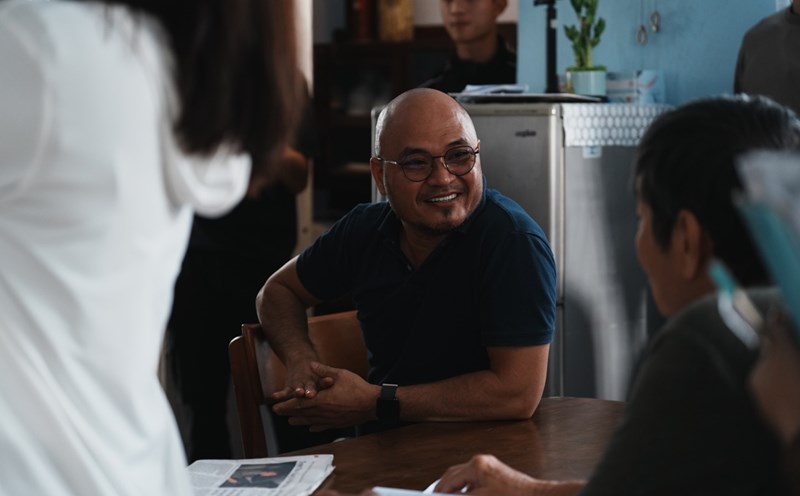 Director Hoang Tuan Cuong returns with the film "The Yin and Yang Road". Photo: Producer.