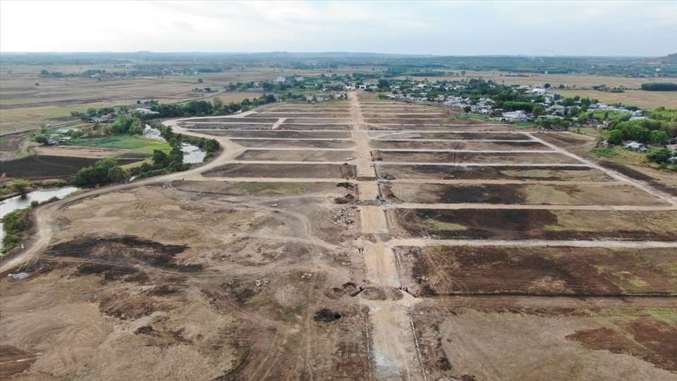 2 cases of land purchased under planning being returned. Photo: Gia Mieu