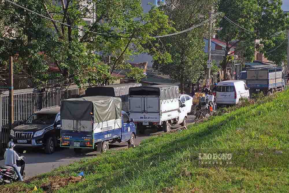 Un tac thuong xuyen xay ra do duong phia duoi hep.