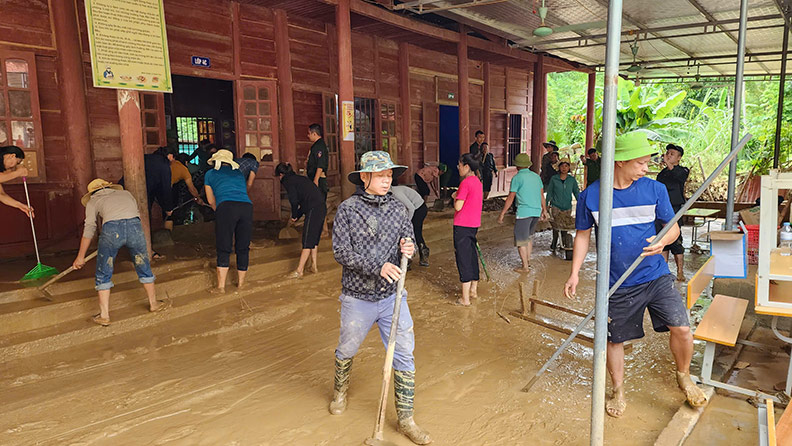 Cong tac khac phuc hau qua duoc tien hanh khan truong. Anh: Quang Dai