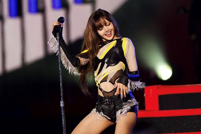 Tranh cãi hát nhép của Lisa (Blackpink) và các ngôi sao Kpop