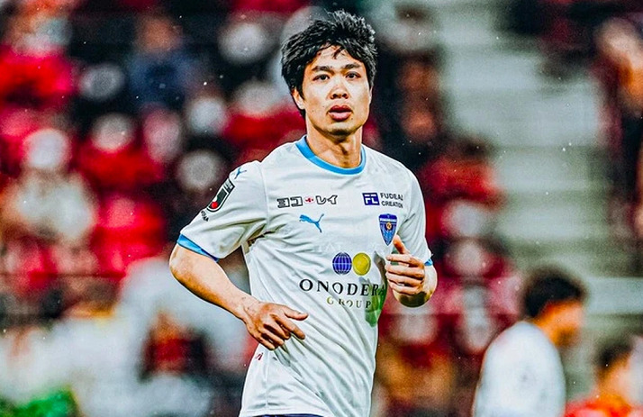 Cong Phuong is the Vietnamese player who has played for the most foreign teams up to this point. Photo: Yokohama FC