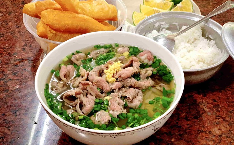 Pho Nho is popular with gourmet diners in Hanoi. Photo: Hai Ly