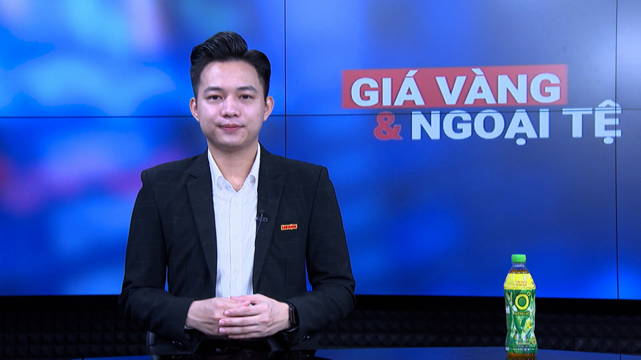 Gold Prices & Exchange Rates 10.30: Gold hits record high, hits all-time high