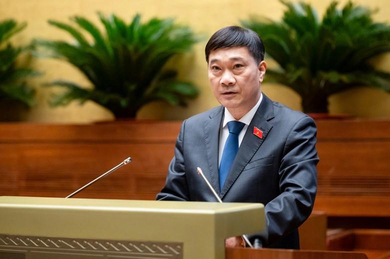 Chairman of the Economic Committee Vu Hong Thanh suggested that it is necessary to clarify the difficulties and obstacles facing PPP projects in the past to find more suitable solutions. Photo: Quochoi.vn