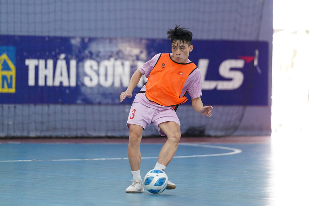 Ala Ngo Ngoc Son cannot participate in the 2024 Southeast Asian futsal tournament due to injury. Photo: Thanh Vu
