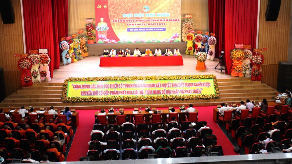 The official session of the 4th Congress of Ethnic Minorities of Kien Giang Province in 2024 on October 30. Photo: Ngoc Mai