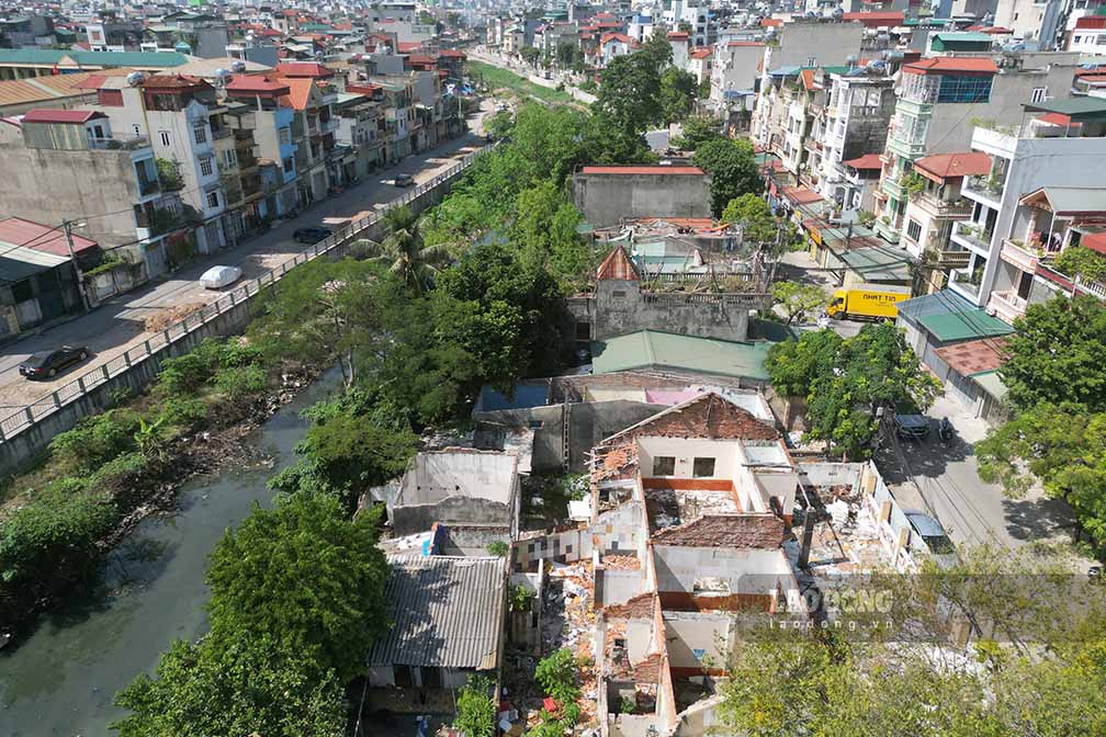 Du an cai thien he thong tieu nuoc khu vuc phia Tay TP Ha Noi la du an trong diem cua Thanh pho, co y nghia quan trong trong viec tieu thoat nuoc cho toan bo khu vuc phia Tay thanh pho.