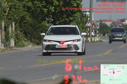 Vehicles were fined in Thai Binh. Photo: Thai Binh Provincial Police