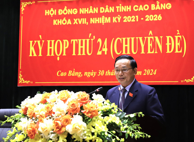 Cao Bang Provincial People's Council has just passed a series of resolutions on the implementation of the Land Law. Photo: The Hien.