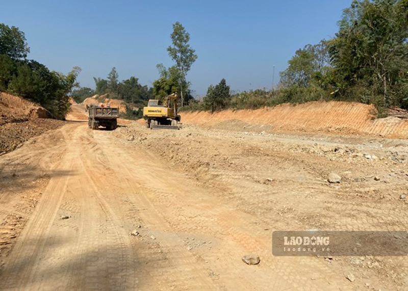 Cao Bang Provincial People's Council has just approved the percentage of land rental price in the area. Photo: Tan Van