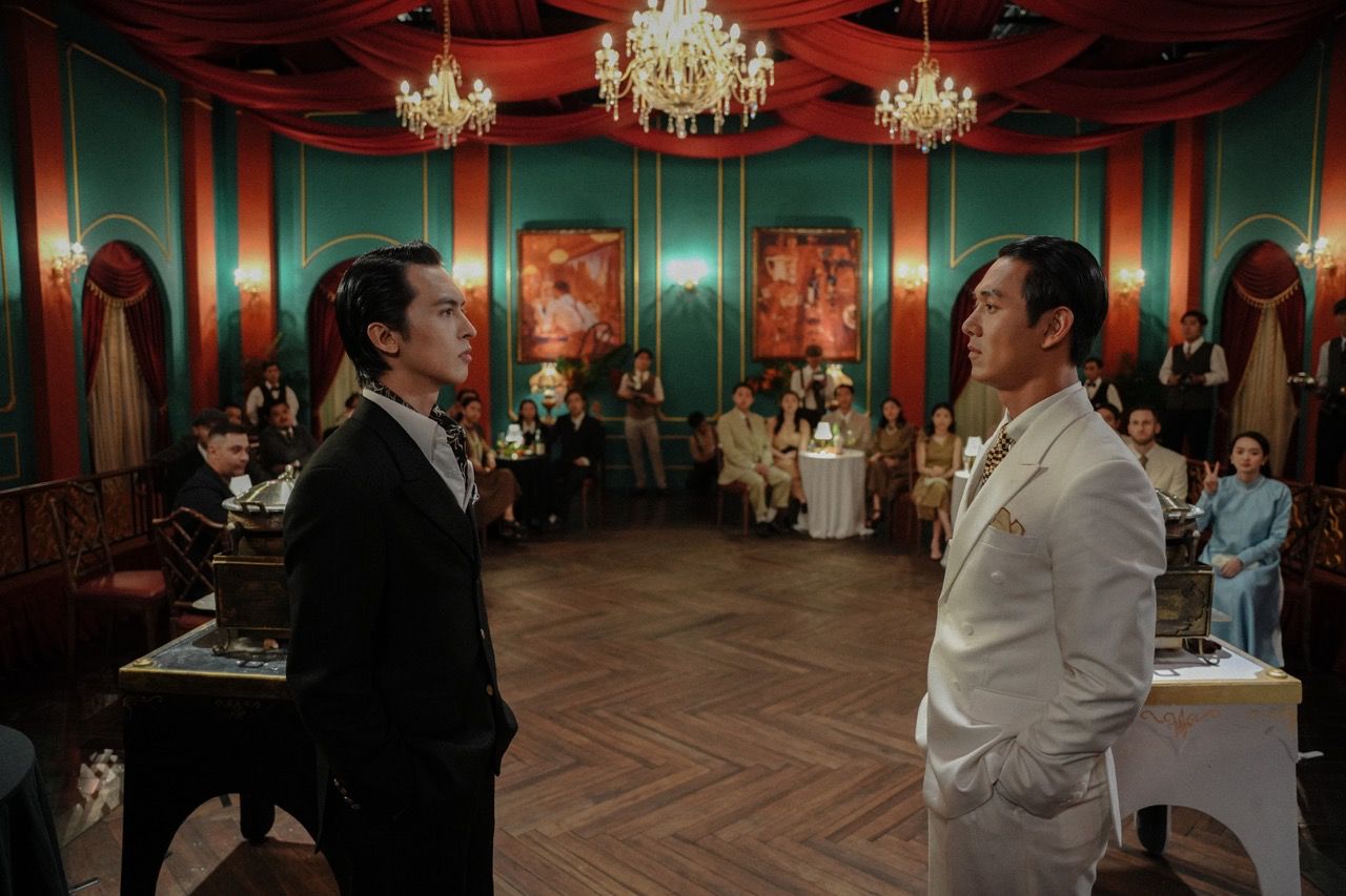 "Say hi brother" Cong Duong and Song Luan in the movie "Cong Tu Bac Lieu". Photo: Producer.