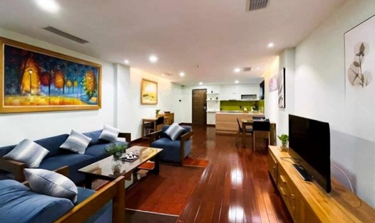 Một căn nhà phố Hàng Bông (Hà Nội) đang rao bán với giá 980 triệu đồng/m2. Ảnh: Thu Giang