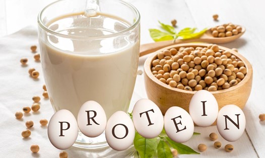 Sữa đậu nành chứa 6,3 gram protein cho mỗi cốc. Đồ họa: Thanh Thanh