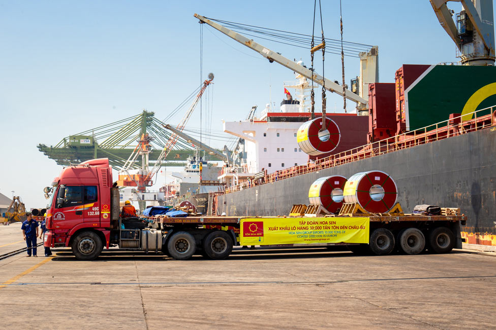 In a time of market fluctuations like today, Hoa Sen Group still maintains its output and market share. Photo: Provided by the company