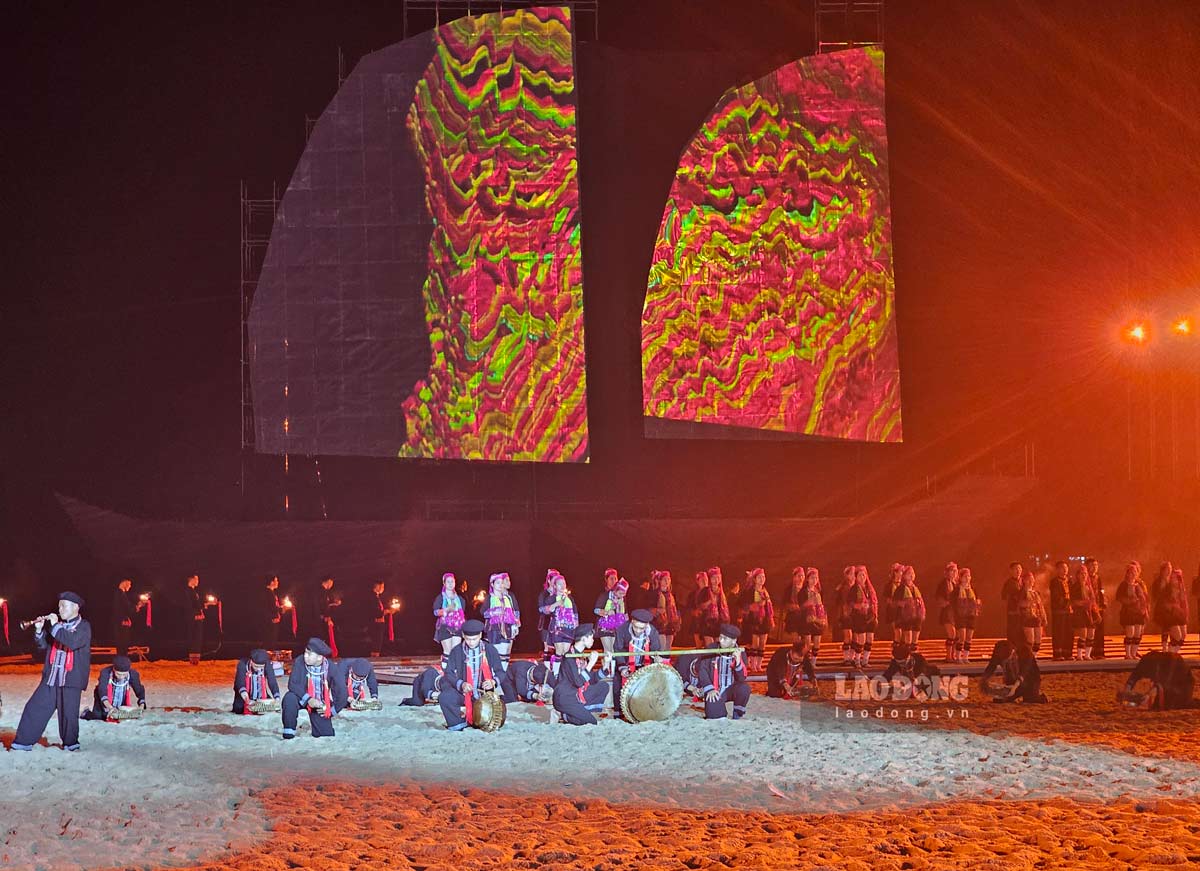 Live performance at Carnival Ha Long 2024. Photo: Doan Hung